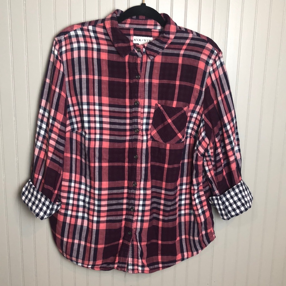 AVA & VIV Comfy Button Up